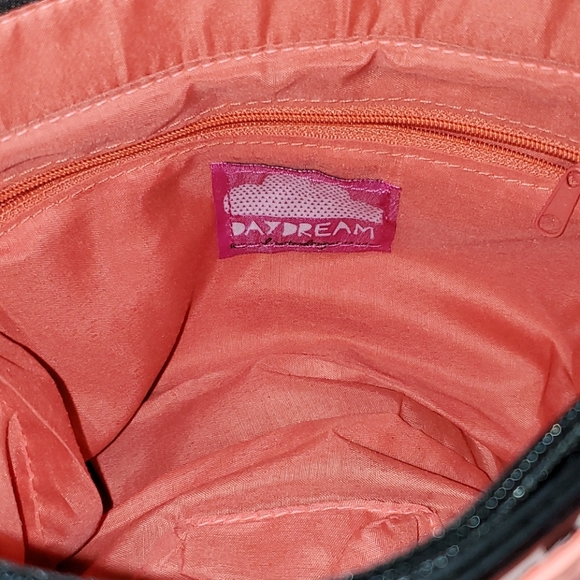 Daydream Don't Let the Cat Out of The Bag Purse - Picture 5 of 5